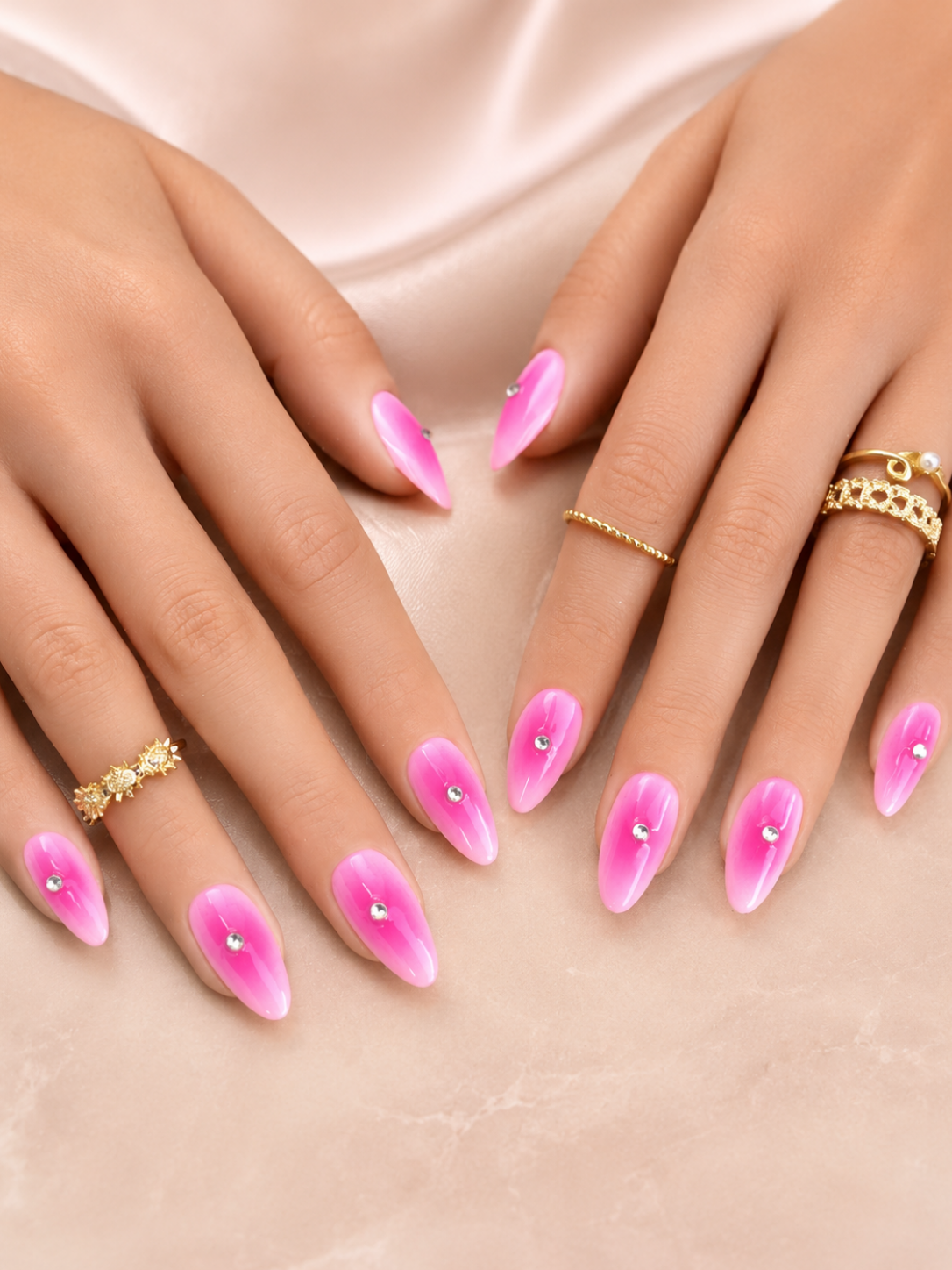 Press on nails Aura Rose faits main réutilisables