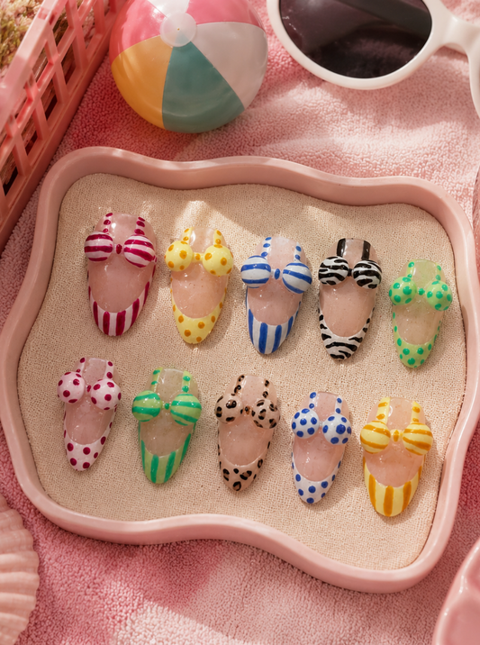 Press on nails Bikini Time faits main réutilisables
